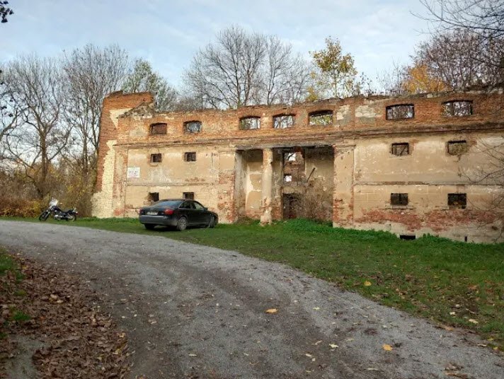 Ruiny Pałacu w Bychawie, Bychawa, Poland, Poland